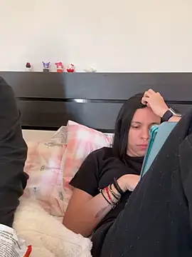 Snapshot of daniniescobarr chatting on February 28, 2026, 12:16 pm daniniescobarr online show from February 28, 2026, 12:16 pm