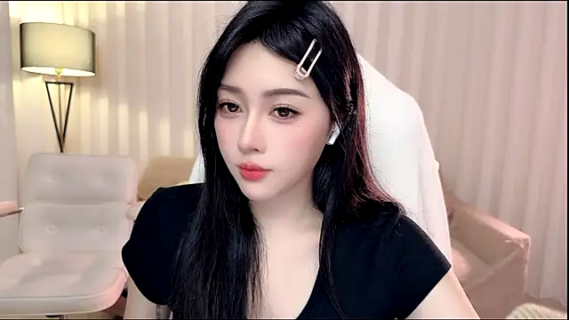 K-moumou online show from April 8, 2026, 3:57 pm