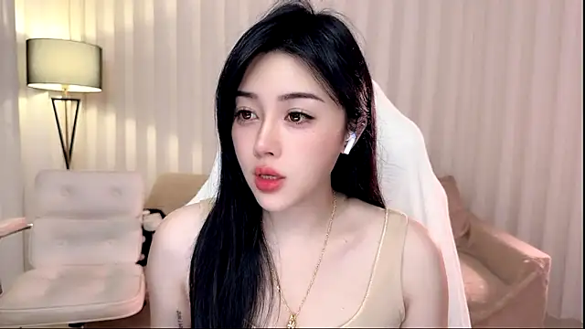 Snapshot of K-moumou chatting on April 23, 2026, 3:57 pm K-moumou online show from April 23, 2026, 3:57 pm