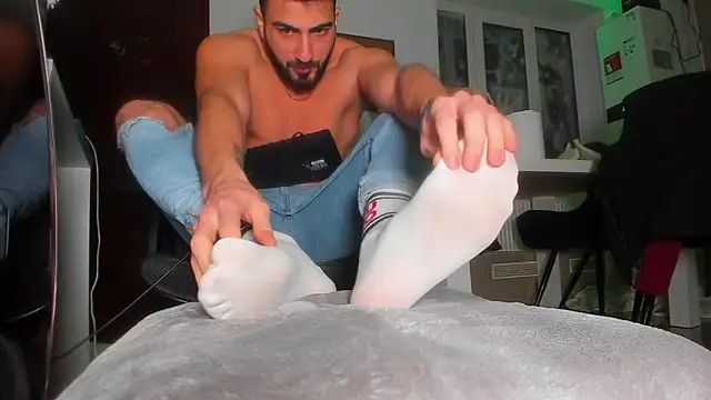 welcometo hell online show from December 23, 2025, 2:11 am