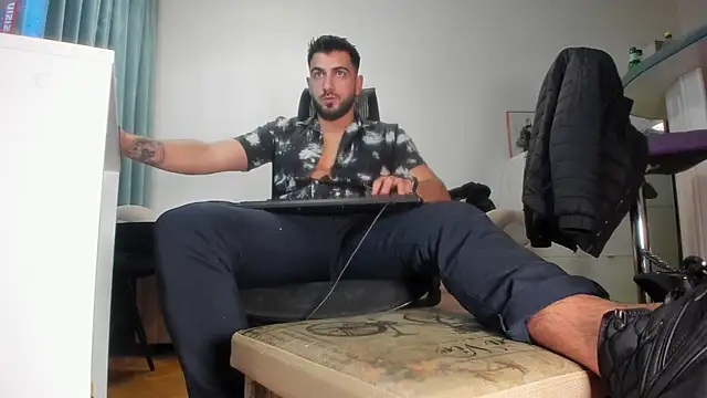 welcometo hell online show from October 1, 2025, 6:01 pm