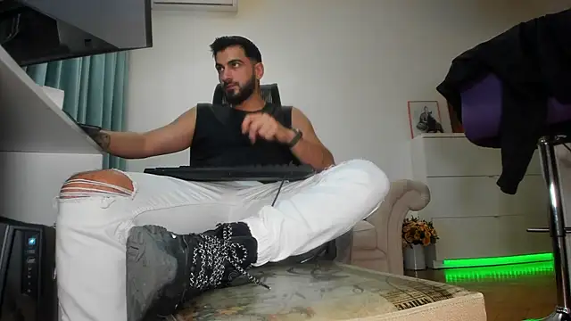 welcometo hell online show from September 21, 2025, 4:17 am