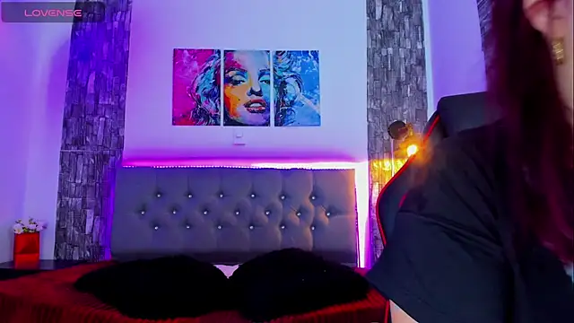 Snapshot of tatiana_sc chatting on March 8, 2025, 12:20 pm tatiana sc online show from March 8, 2025, 12:20 pm