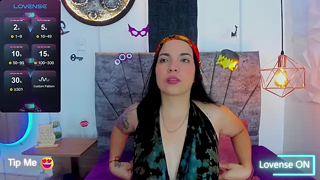 Snapshot of tatiana_sc chatting on October 9, 2025, 9:04 pm tatiana sc online show from October 9, 2025, 9:04 pm