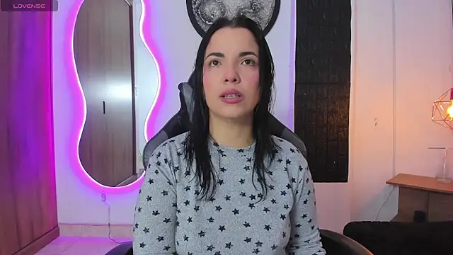 Snapshot of tatiana_sc chatting on September 19, 2025, 1:26 pm tatiana sc online show from September 19, 2025, 1:26 pm