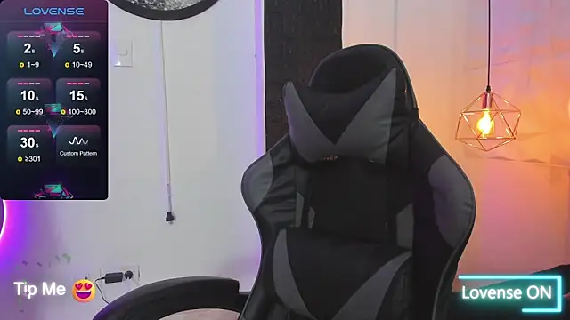 Snapshot of tatiana_sc chatting on September 25, 2025, 2:45 pm tatiana sc online show from September 25, 2025, 2:45 pm