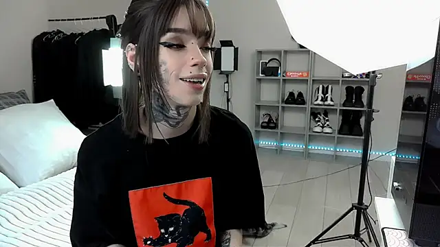 Tanya M online show from February 2, 2025, 11:07 am