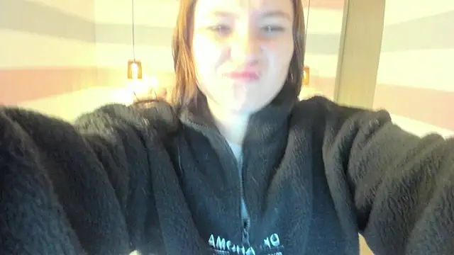 Snapshot of Carol_Pinter chatting on February 28, 2025, 12:52 pm Carol Pinter online show from February 28, 2025, 12:52 pm