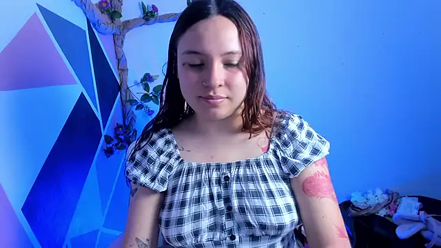 Carol Pinter online show from December 15, 2025, 3:29 pm