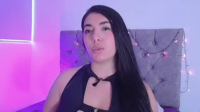 Snapshot of _kimtorres__ chatting on February 12, 2025, 8:29 pm  kimtorres   online show from February 12, 2025, 8:29 pm