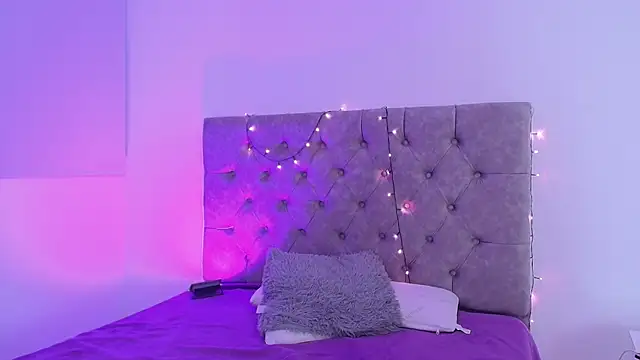 Snapshot of _kimtorres__ chatting on February 19, 2025, 11:25 pm  kimtorres   online show from February 19, 2025, 11:25 pm