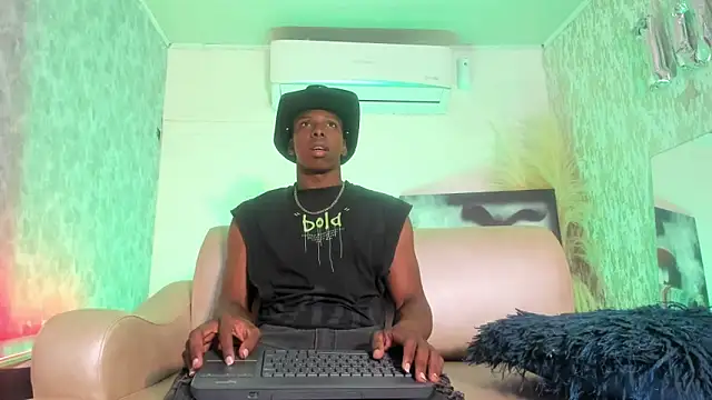 Snapshot of JD_THEBABY chatting on November 7, 2025, 12:31 pm JD THEBABY online show from November 7, 2025, 12:31 pm