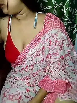 Snapshot of Hottyalia chatting on February 26, 2025, 9:20 pm Hottyalia online show from February 26, 2025, 9:20 pm