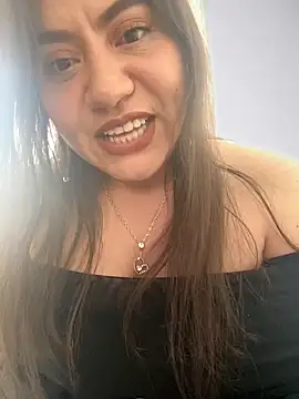 Snapshot of Iam__Cristal chatting on November 24, 2025, 9:48 pm Iam Cristal online show from November 24, 2025, 9:48 pm