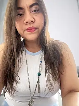 Snapshot of Iam__Cristal chatting on December 3, 2025, 9:36 pm Iam Cristal online show from December 3, 2025, 9:36 pm