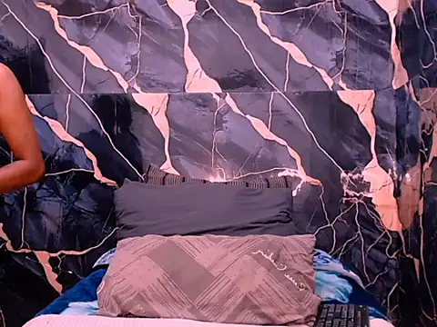 Snapshot of indianspicey chatting on September 13, 2025, 5:13 pm indianspicey online show from September 13, 2025, 5:13 pm