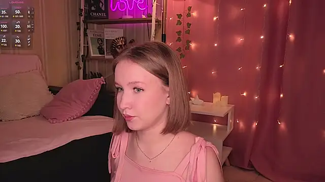 Snapshot of ms_evasweet chatting on November 22, 2025, 12:26 pm ms evasweet online show from November 22, 2025, 12:26 pm