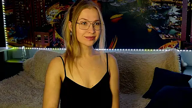 Snapshot of pusyavykusya chatting on November 12, 2025, 11:25 am pusyavykusya online show from November 12, 2025, 11:25 am