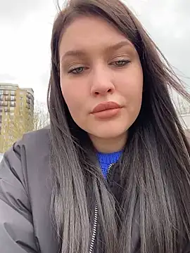 KikiWatson online show from March 22, 2025, 11:11 am