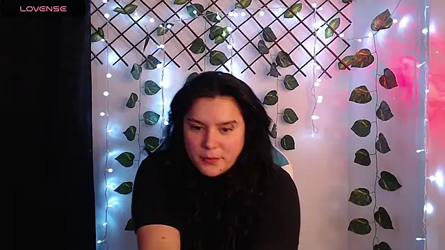 Nika 1  online show from April 13, 2026, 12:14 am