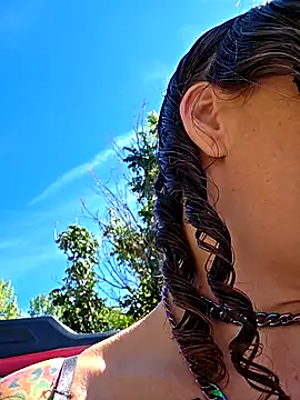 thatonespicychick online show from September 28, 2025, 6:26 pm