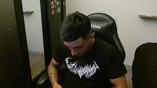 kv   xxx  online show from April 10, 2026, 9:44 pm