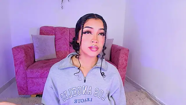 Snapshot of Sara_Jhonson chatting on October 4, 2025, 11:06 pm Sara Jhonson online show from October 4, 2025, 11:06 pm