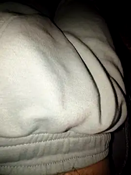 Landryyyyy online show from January 10, 2025, 7:35 am