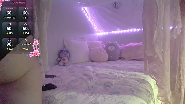 DanniHall online show from March 16, 2025, 4:41 am