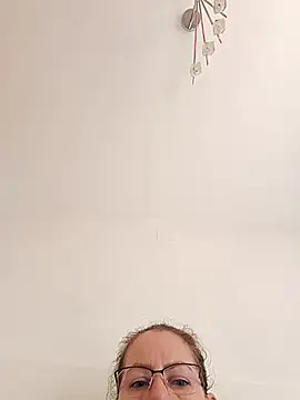 uber babe online show from November 26, 2025, 9:31 am