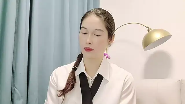 Snapshot of Ccoovss11 chatting on December 24, 2024, 4:51 pm Ccoovss11 online show from December 24, 2024, 4:51 pm