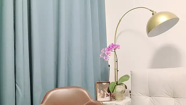 Snapshot of Ccoovss11 chatting on December 29, 2024, 5:33 pm Ccoovss11 online show from December 29, 2024, 5:33 pm