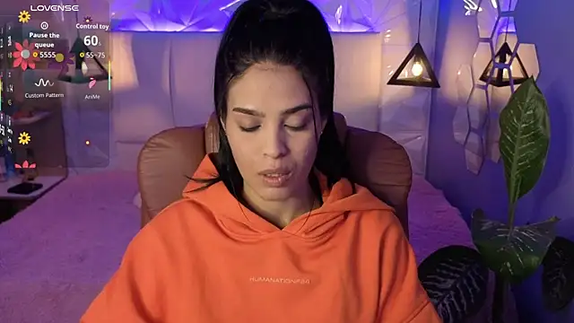 AlessiaVal  online show from January 6, 2026, 1:59 pm