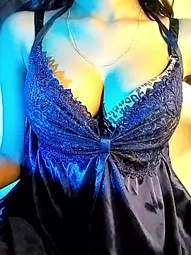 Snapshot of Esha_Babyy chatting on April 22, 2026, 1:29 pm Esha Babyy online show from April 22, 2026, 1:29 pm