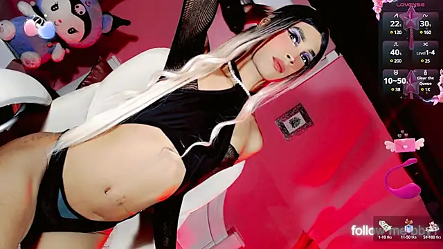 Snapshot of Jadee_Ariell chatting on February 18, 2025, 7:43 am Jadee Ariell online show from February 18, 2025, 7:43 am