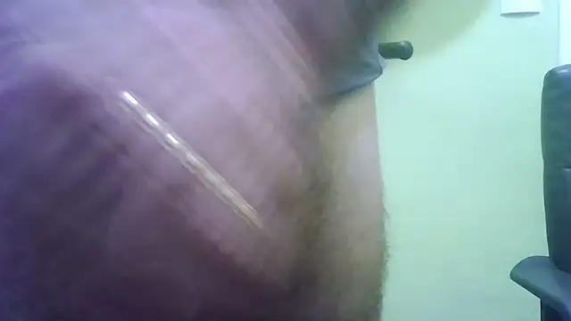 loganwolverine02 online show from March 3, 2026, 1:18 pm