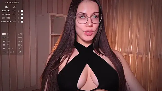 Snapshot of avelyssa chatting on February 13, 2025, 12:43 pm avelyssa online show from February 13, 2025, 12:43 pm