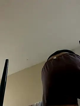 Snapshot of HannaRhodes chatting on November 26, 2025, 4:01 am HannaRhodes online show from November 26, 2025, 4:01 am