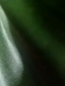 Snapshot of QUEEN-X-CPL chatting on March 6, 2025, 6:05 pm QUEEN-X-CPL online show from March 6, 2025, 6:05 pm