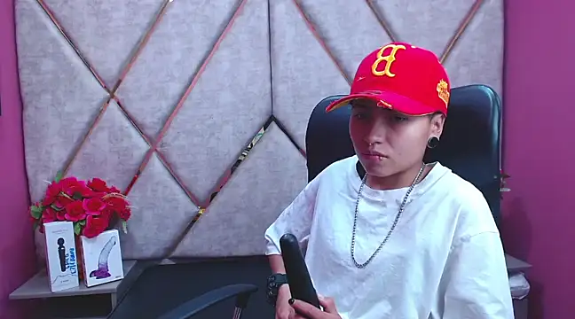 Im Mathias online show from February 7, 2025, 1:58 am