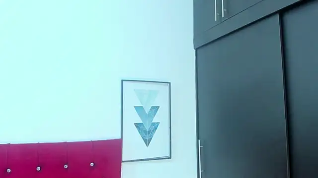 Snapshot of Melody_Megann chatting on December 5, 2025, 11:09 am Melody Megann online show from December 5, 2025, 11:09 am