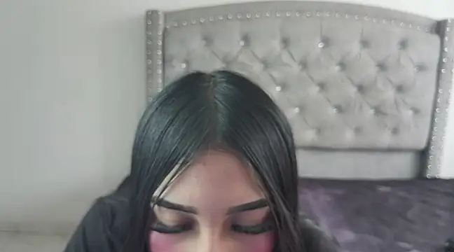 Nesuko kamado  online show from March 8, 2025, 5:54 pm