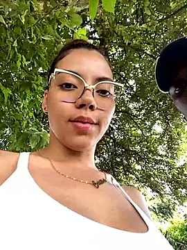 Snapshot of ray_long222 chatting on November 19, 2025, 2:50 pm ray long222 online show from November 19, 2025, 2:50 pm