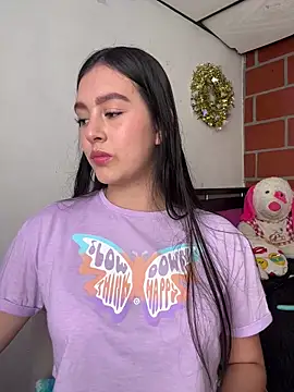 kanne mia online show from February 1, 2025, 7:55 pm