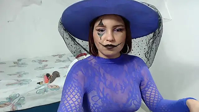 Snapshot of Agatha_browser chatting on October 31, 2025, 2:13 pm Agatha browser online show from October 31, 2025, 2:13 pm