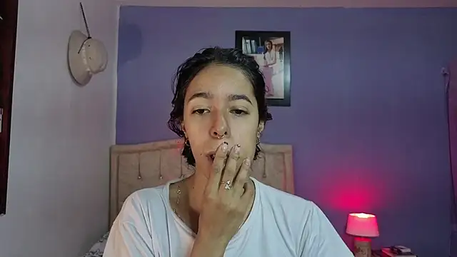 stephania t online show from May 19, 2026, 4:58 pm