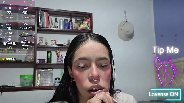 Snapshot of stephania_t chatting on March 4, 2026, 6:04 pm stephania t online show from March 4, 2026, 6:04 pm