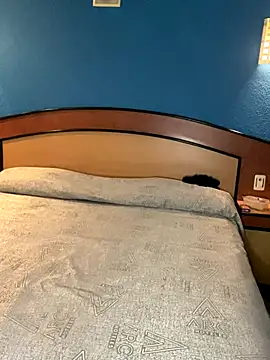 Snapshot of Effyvice13 chatting on September 19, 2025, 3:54 am Effyvice13 online show from September 19, 2025, 3:54 am