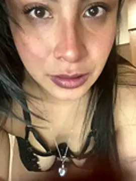 Effyvice13 online show from December 19, 2025, 5:26 pm