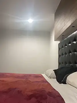 Snapshot of Effyvice13 chatting on September 15, 2025, 6:36 am Effyvice13 online show from September 15, 2025, 6:36 am